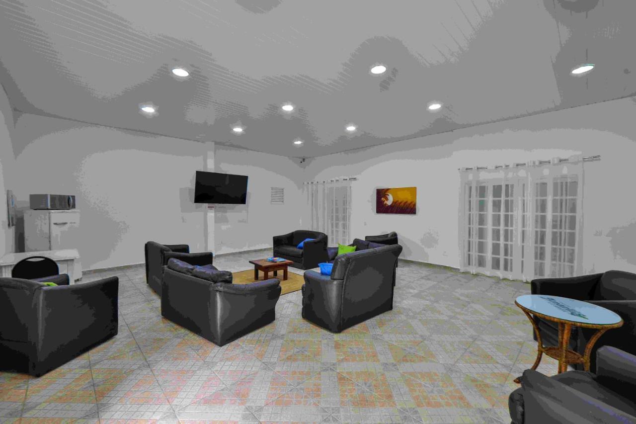 Fabuloso Flat 225, 2 Piscinas Climatizadas, Sky Com 170 Canais,Tv Com Xbox, Internet Particular 500M Bertioga, Riviera De Sao Lourenco Flat Duplex Inteiro, Adega, Cozinha Equipada Completa Servico De Hotelaria, Servico De Praia Nos Finais De Semana Ngoại thất bức ảnh
