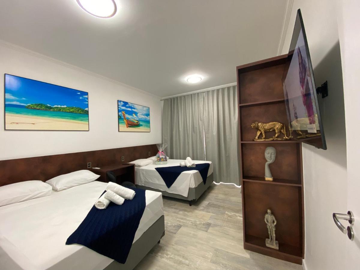 Fabuloso Flat 225, 2 Piscinas Climatizadas, Sky Com 170 Canais,Tv Com Xbox, Internet Particular 500M Bertioga, Riviera De Sao Lourenco Flat Duplex Inteiro, Adega, Cozinha Equipada Completa Servico De Hotelaria, Servico De Praia Nos Finais De Semana Ngoại thất bức ảnh
